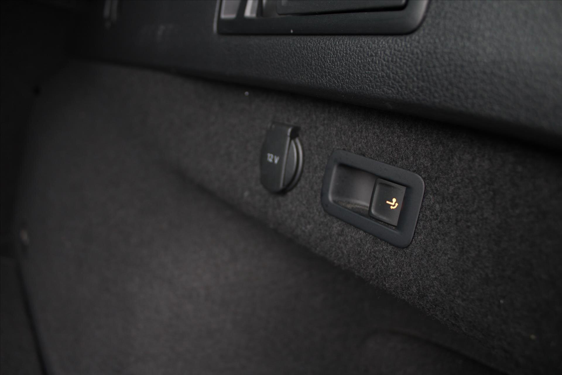 Volkswagen Passat Kombi 2,0 l 176 kw