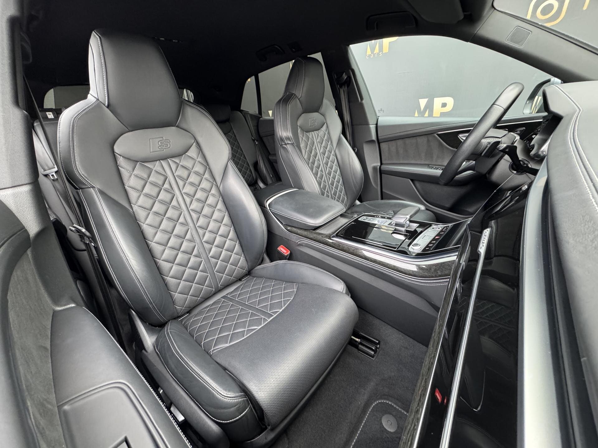 Audi Q8 SUV 3,0 l 210 kw