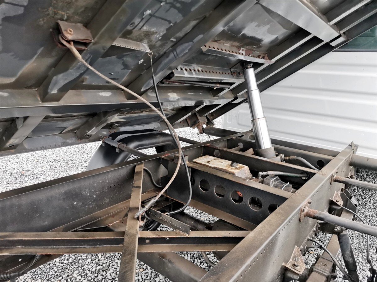 Iveco Daily Sklápěč 2,3 l 85 kw