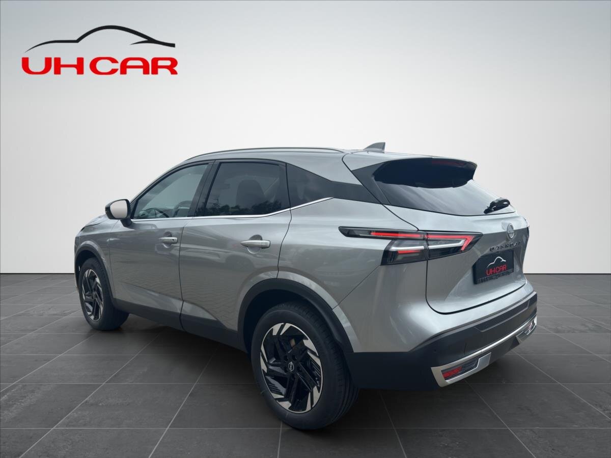 Nissan Qashqai SUV / Terénní 1,3 l 116 kw