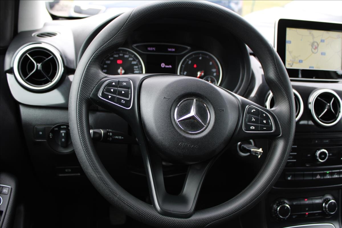 Mercedes-Benz Třídy B MPV 1,5 l 80 kw