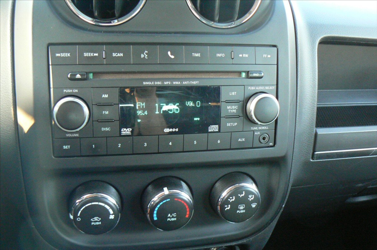 Jeep Compass SUV / Terénní 2,1 l 100 kw