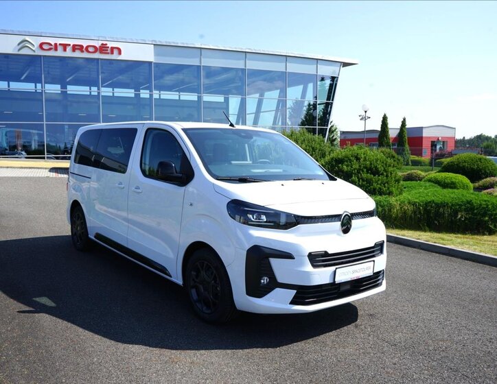 Citroën SpaceTourer MPV 2,2 l 110 kw