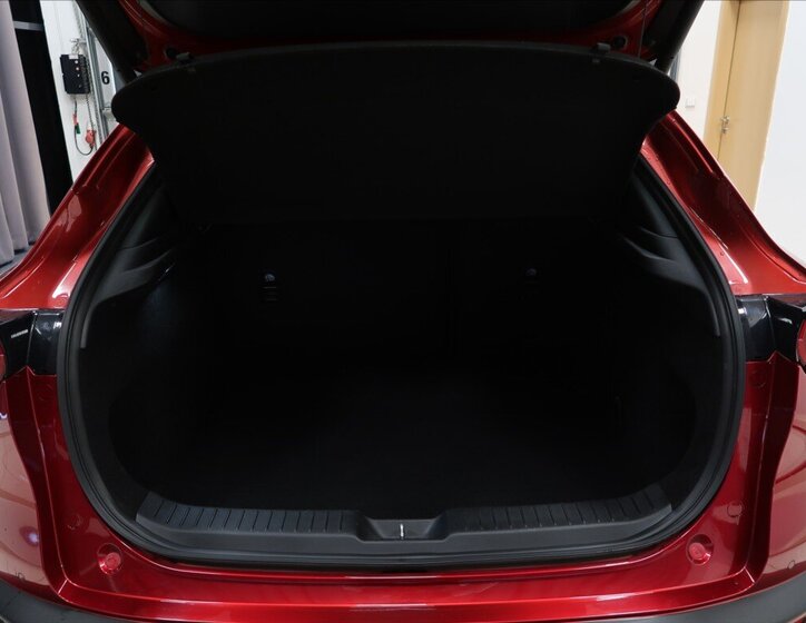 Mazda CX-30 SUV / Terénní 2,0 l 90 kw