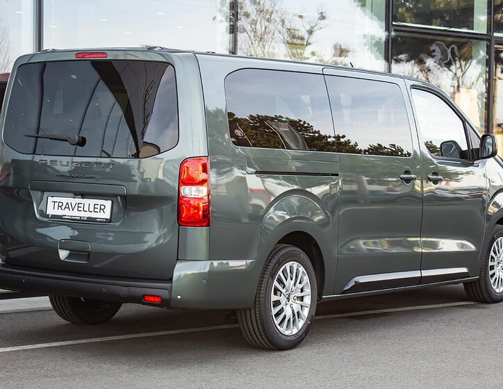 Peugeot Traveller MPV 2,0 l 130 kw