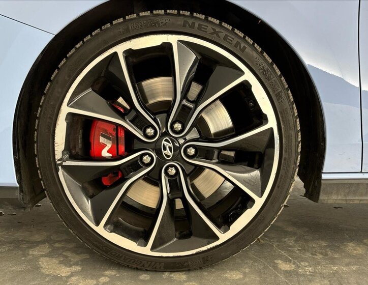 Hyundai i30 Hatchback 2,0 l 202 kw