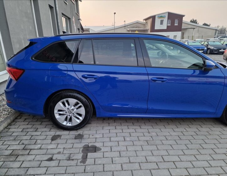 Škoda Octavia Kombi 2,0 l 85 kw