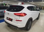 Hyundai Tucson SUV / Terénní 1,6 l 100 kw