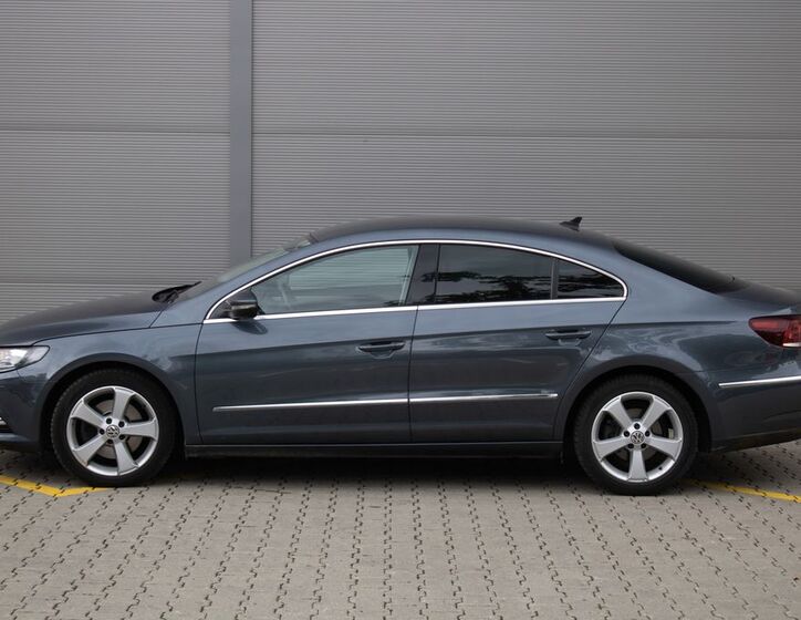 Volkswagen CC 8