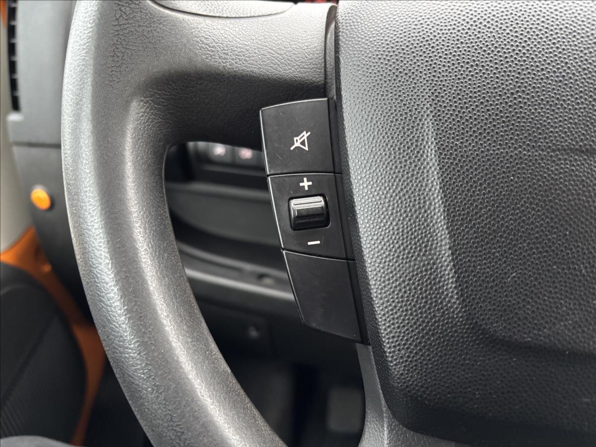 Peugeot Boxer Sklápěč 2,2 l 103 kw