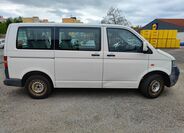 Volkswagen Transporter 9