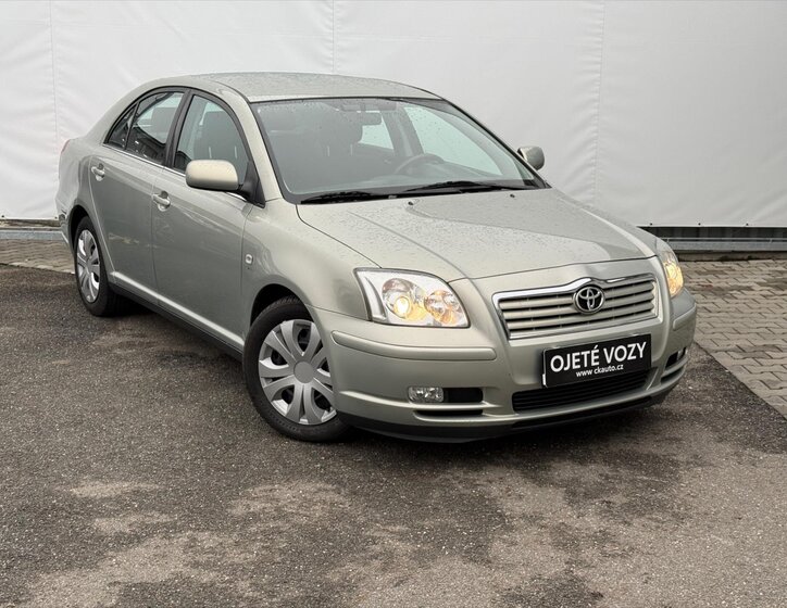Toyota Avensis 3