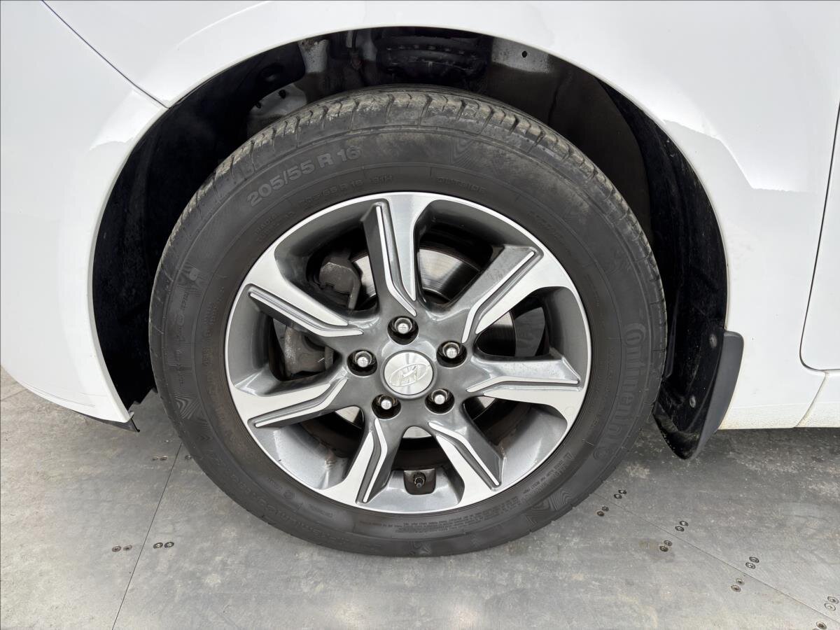 Hyundai ix20 Hatchback 1,6 l 92 kw