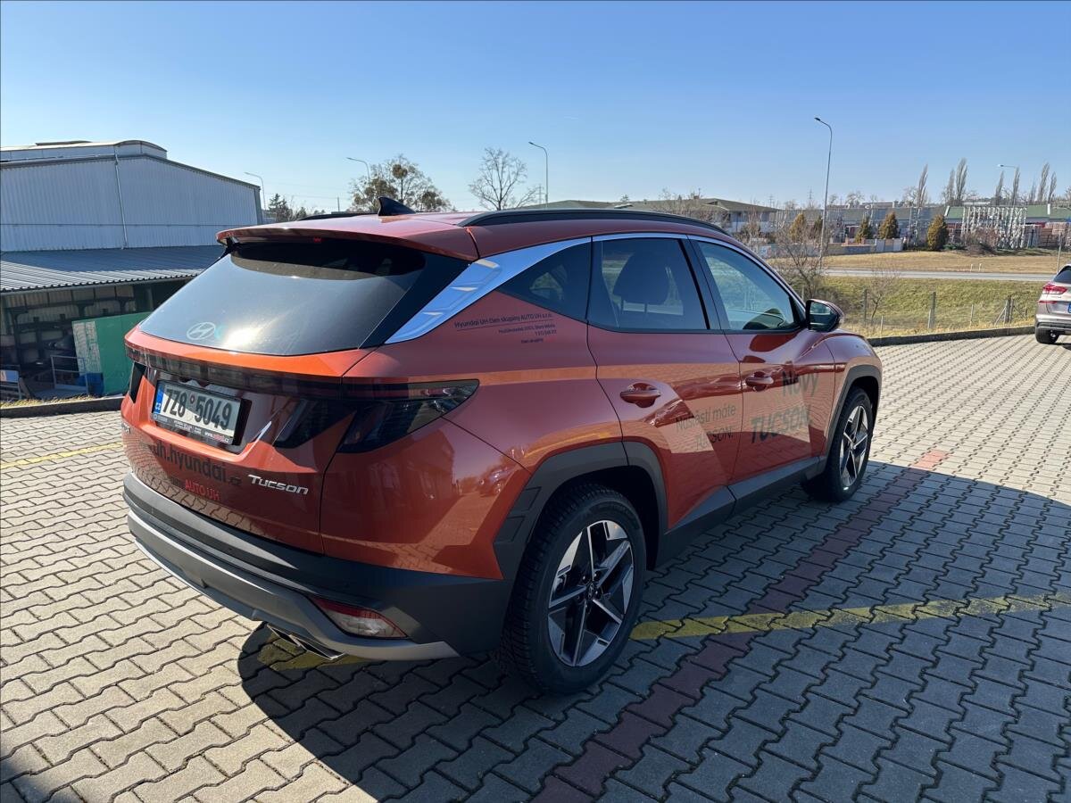 Hyundai Tucson SUV 1,6 l 118 kw