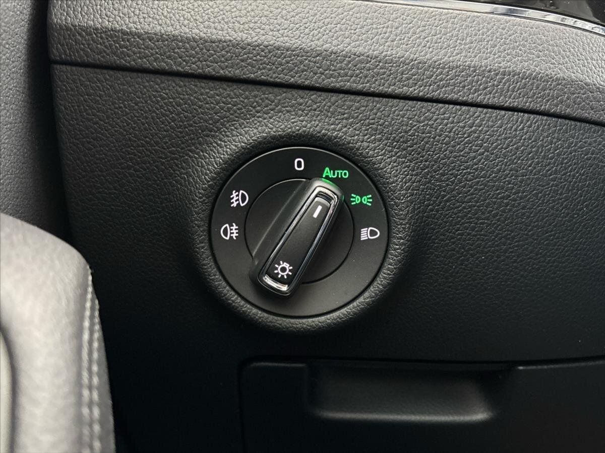 Škoda Superb Kombi 2,0 l 147 kw