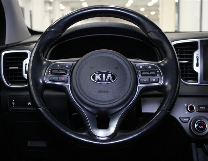 KIA Sportage 9