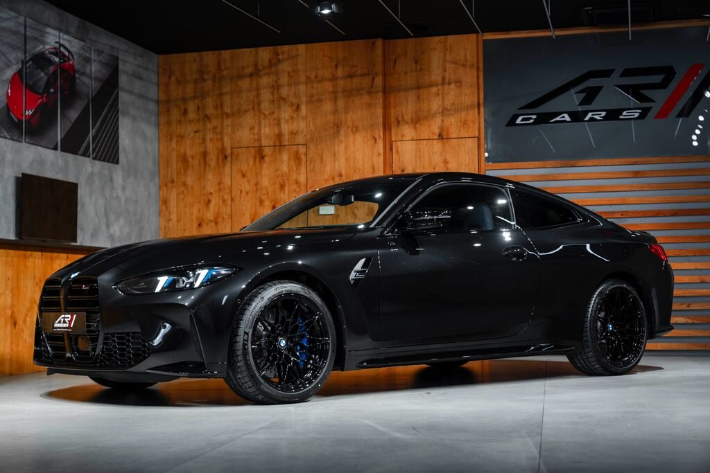 BMW M4 Kupé 3,0 l 390 kw