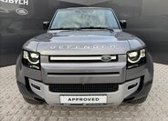 Land Rover Defender 4