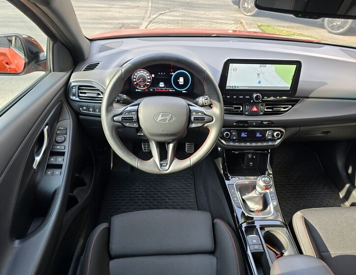 Hyundai i30 Hatchback 1,5 l 70 kw