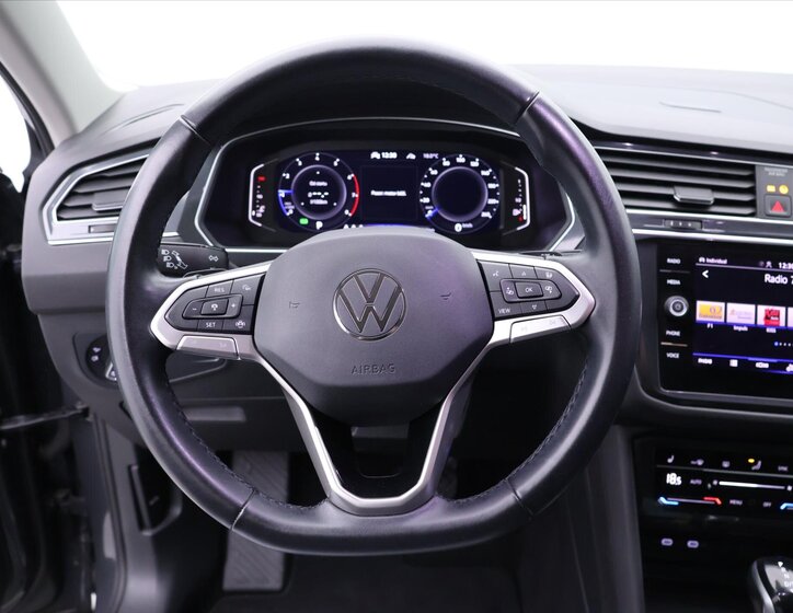Volkswagen Tiguan SUV / Terénní 2,0 l 140 kw