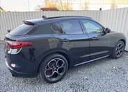 Alfa Romeo Stelvio 13