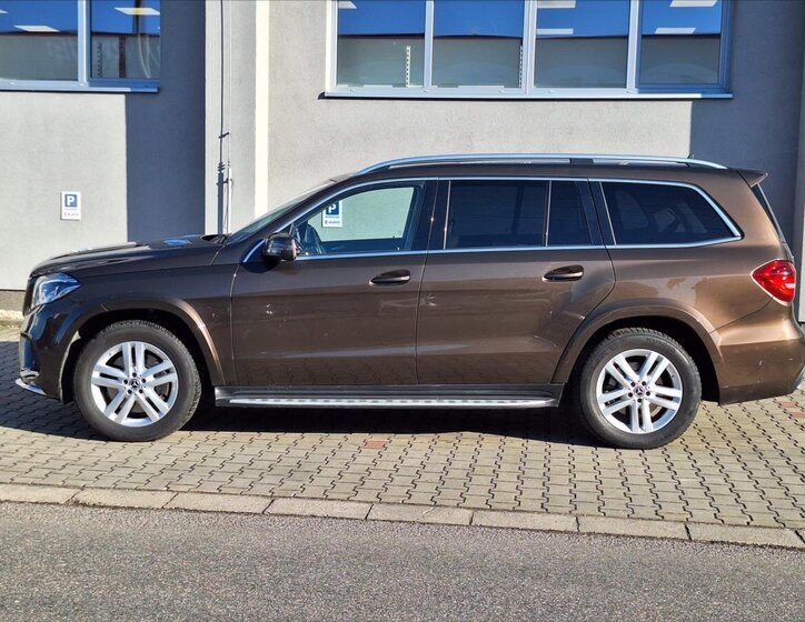 Mercedes-Benz GLS SUV 3,0 l 190 kw