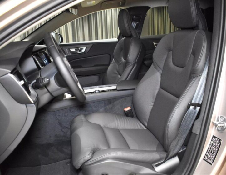 Volvo V60 Kombi 2,0 l 145 kw