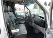 Mercedes-Benz Sprinter 9