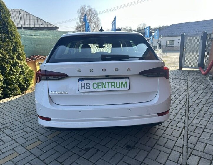 Škoda Octavia Kombi 2,0 l 110 kw