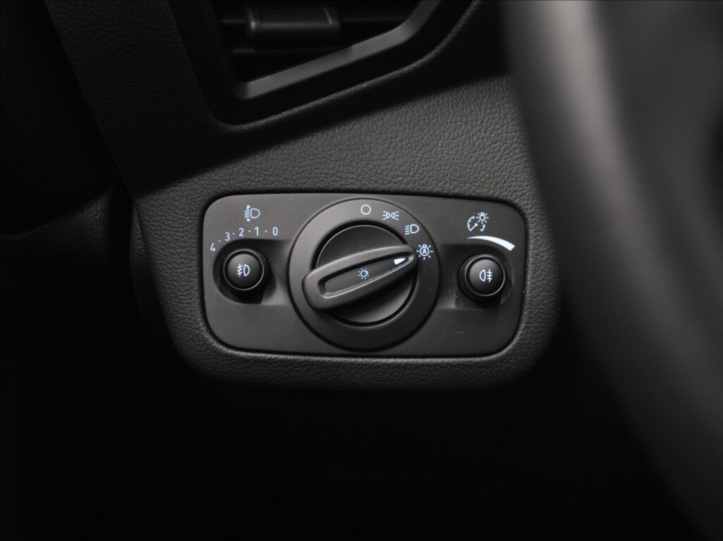 Ford Kuga SUV / Terénní 1,5 l 110 kw