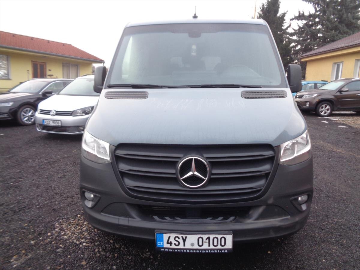 Mercedes-Benz Sprinter Kombi 2,1 l 105 kw
