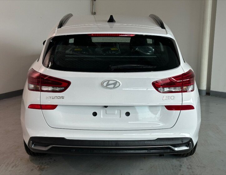 Hyundai i30 Kombi 1,5 l 71 kw