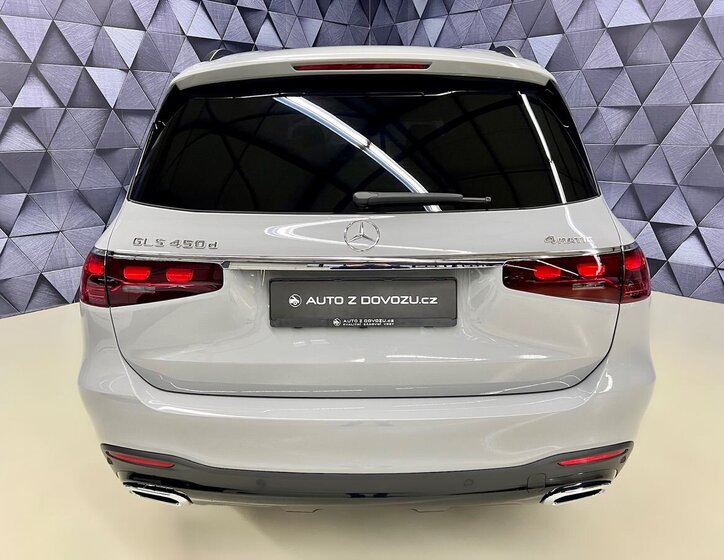 Mercedes-Benz GLS SUV 3,0 l 270 kw