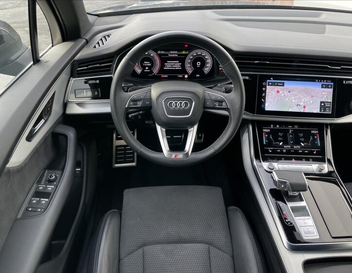 Audi Q7 7