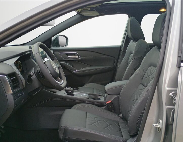 Nissan Qashqai SUV 1,3 l 116 kw