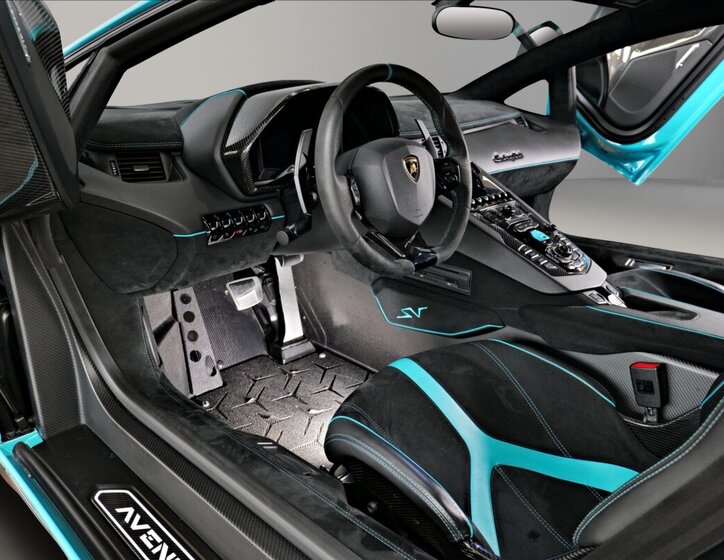 Lamborghini Aventador Kupé 6,5 l 552 kw