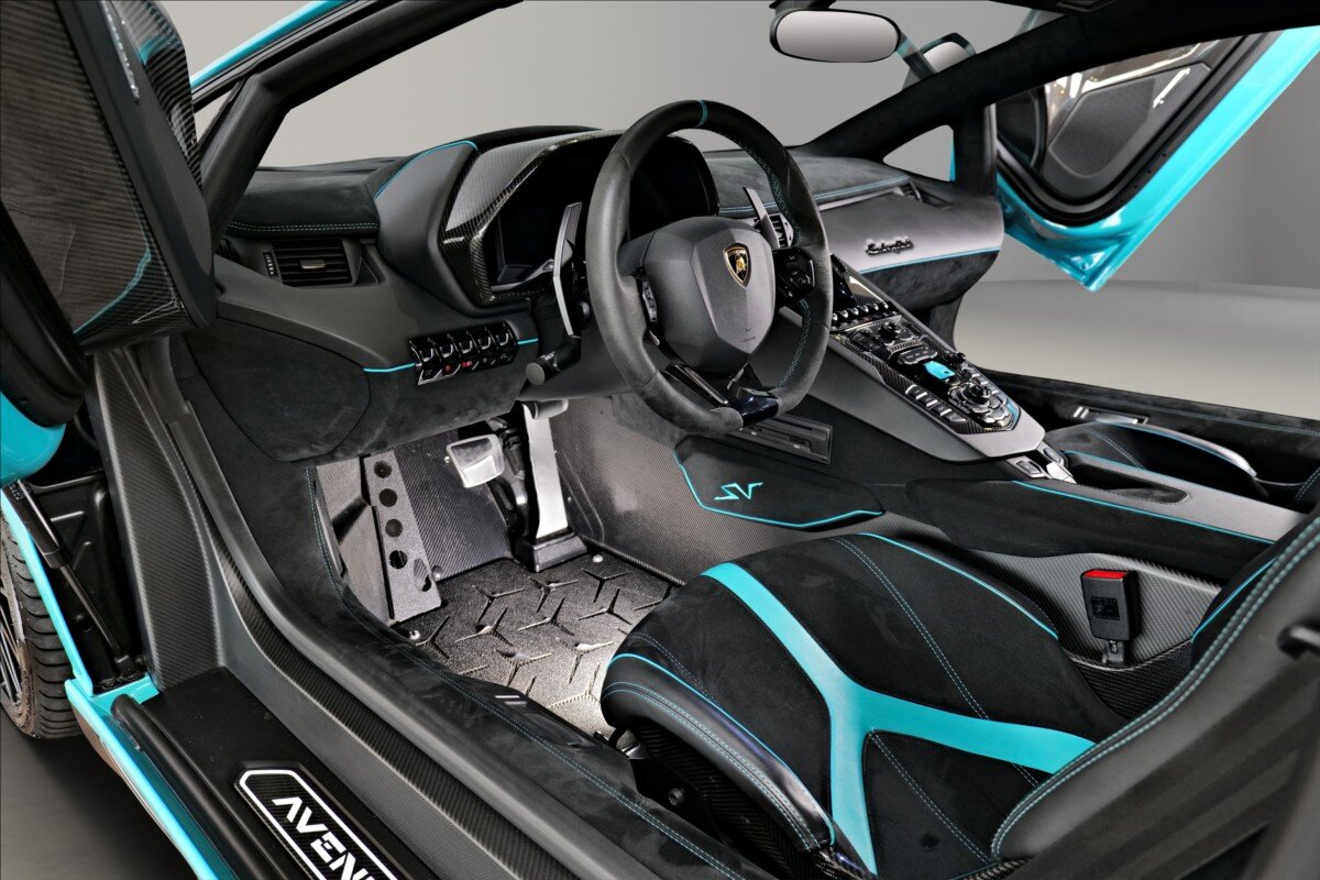 Lamborghini Aventador Kupé 6,5 l 552 kw