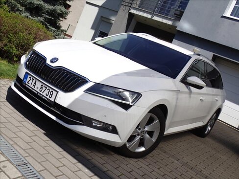 Škoda Superb Kombi 2,0 l 140 kw