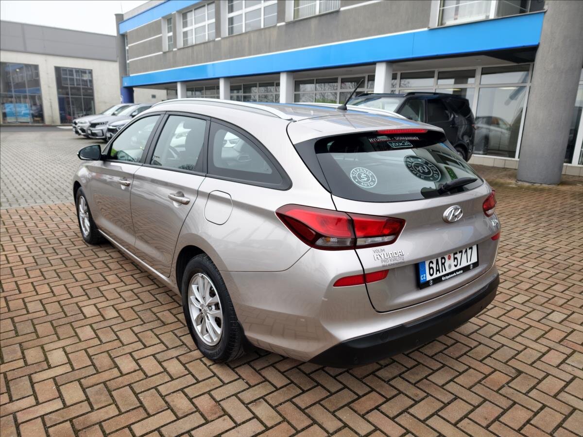Hyundai i30 Kombi 998,0 88 kw