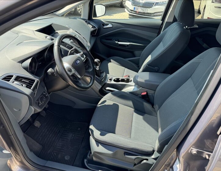 Ford C-MAX 9