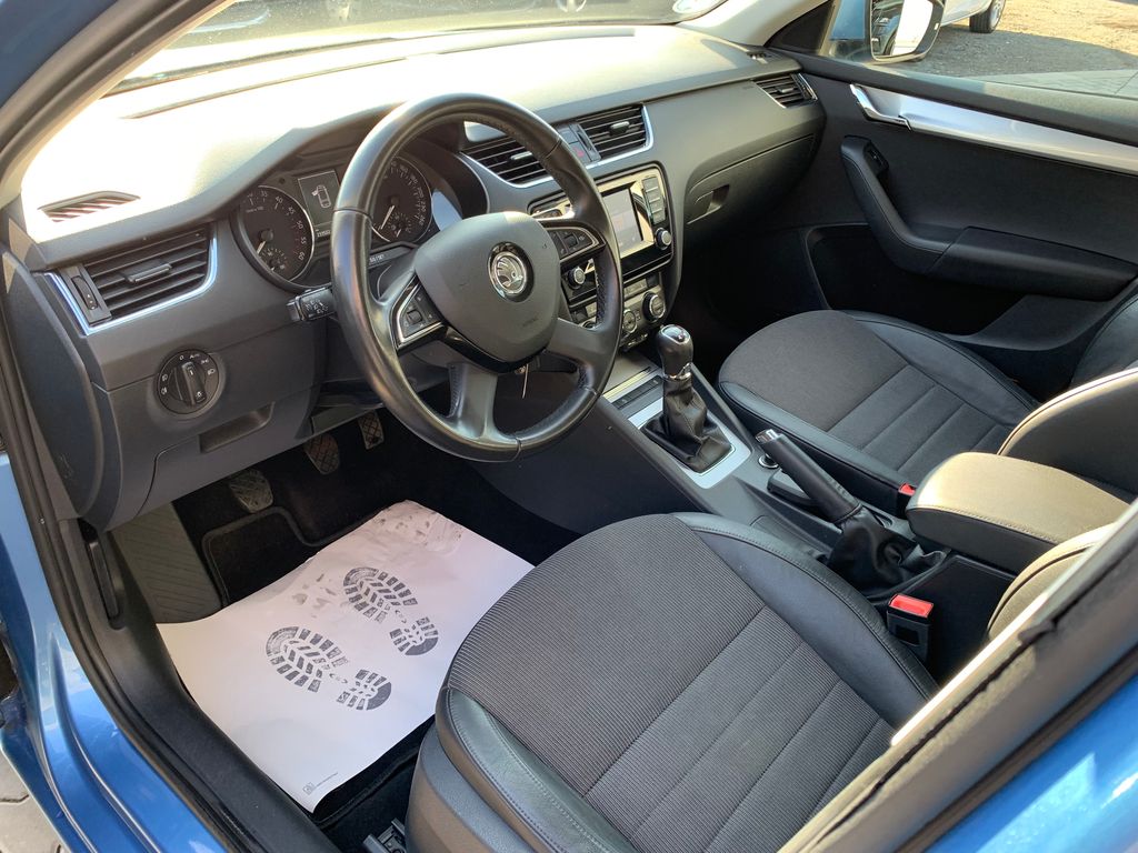 Škoda Octavia Kombi 2,0 l 110 kw