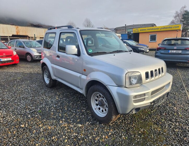 Suzuki Jimny 1