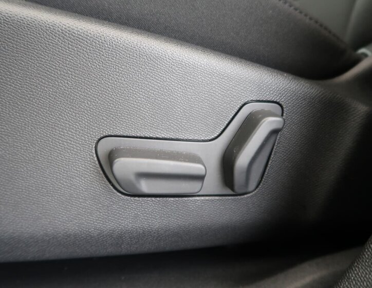 Citroën C5 Aircross SUV / Terénní 1,5 l 96 kw