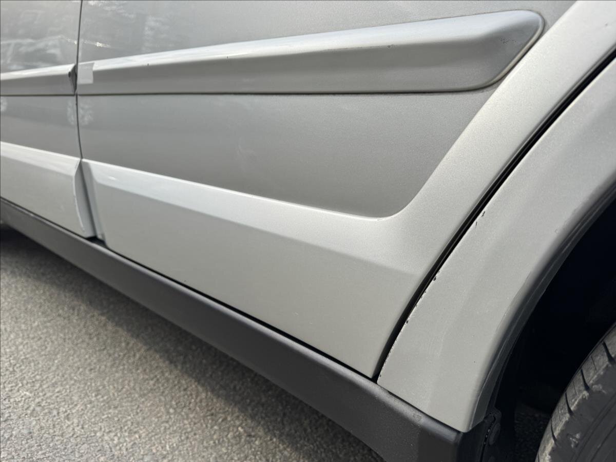 Subaru Legacy Kombi 3,0 l 180 kw