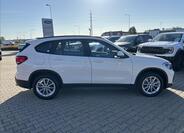 BMW X1 6