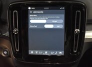 Volvo XC40 SUV / Terénní 2,0 l 145 kw