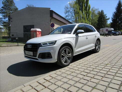 Audi Q5 SUV / Terénní 2,0 l 140 kw