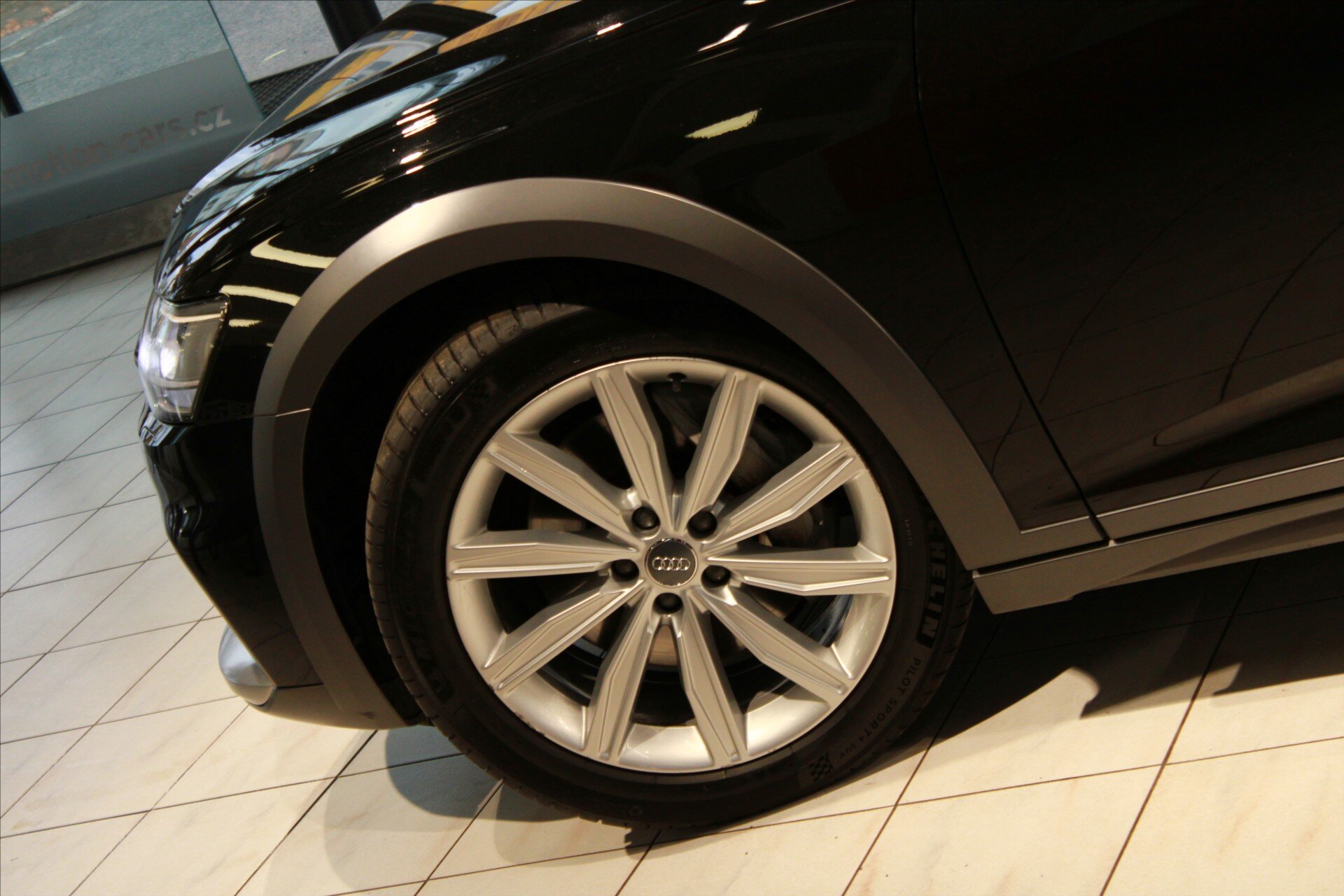 Audi A6 Allroad Kombi 3,0 l 210 kw