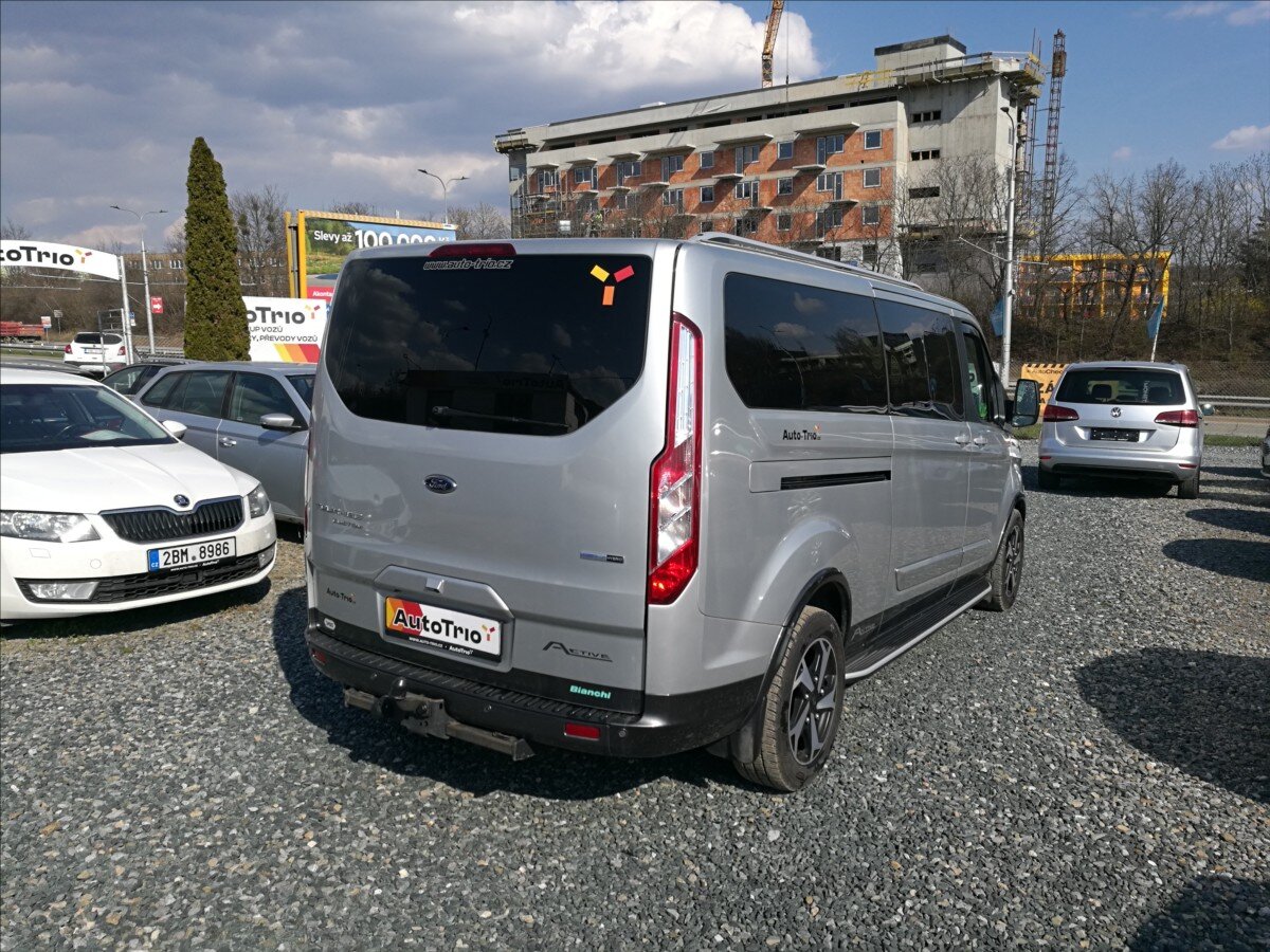 Ford Tourneo Custom MPV 2,0 l 110 kw