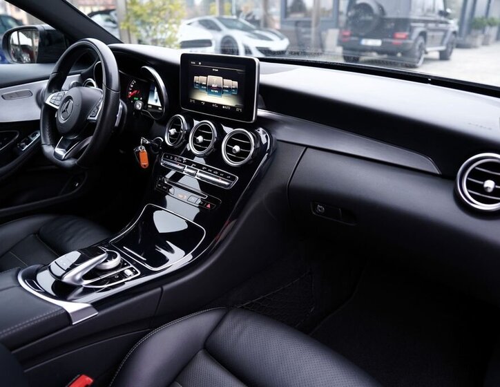 Mercedes-Benz Třídy C 22